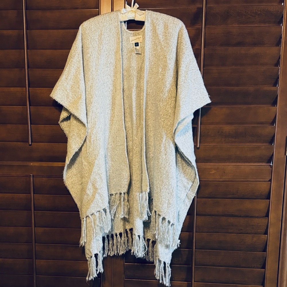 Universal Thread Light Gray Long Textured Poncho - image 1